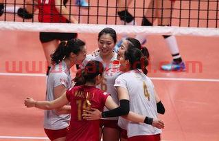 中国女排队员上台颁奖视频（中国女排领奖视频）