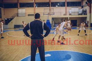 篮球比赛小节结束裁判手势(篮球比赛裁判示意比赛继续手势) 篮球比赛小节结束裁判手势(篮球比赛裁判示意比赛继续手势)