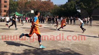 篮球比赛裁判基础吹哨技巧（篮球比赛裁判基础吹哨技巧图解）