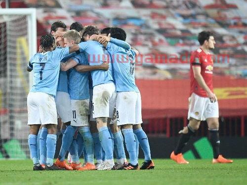 曼城和谁比赛夺冠了(曼城赢了) 曼城和谁比赛夺冠了(曼城赢了)