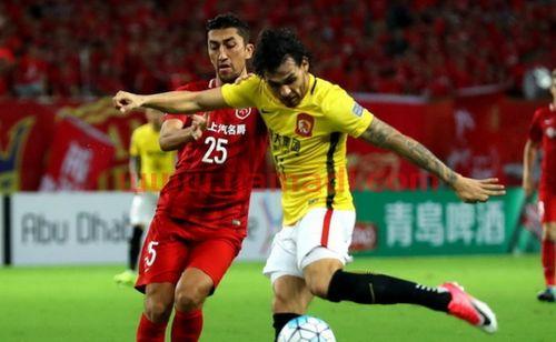 广州恒大上港亚冠比分预测（广州恒大亚冠比赛录像）