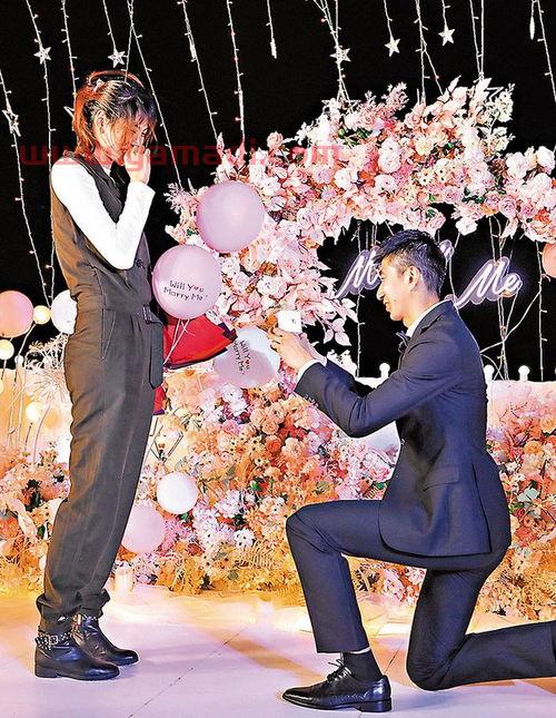 赵帅向郑姝音求婚成功