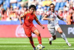 女足世界杯亚谁是主教练导(中国女足世界杯主教练)